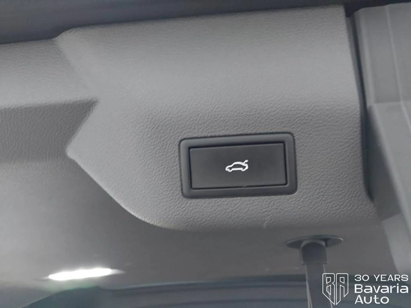 VW Multivan Style long DSG Easy Open Basic, снимка 15 - Автомобили и джипове - 55171326