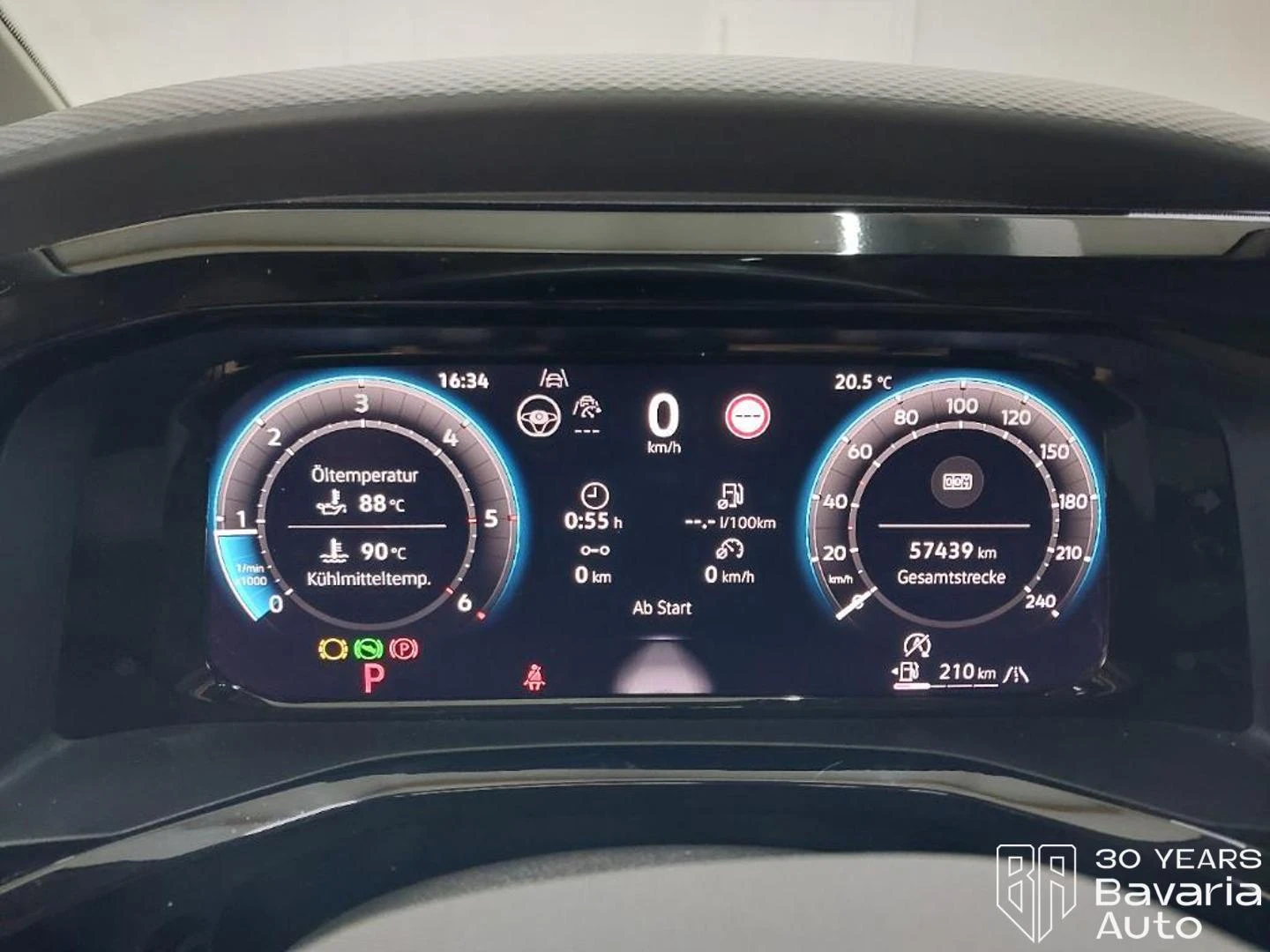 VW Multivan Style long DSG Easy Open Basic, снимка 11 - Автомобили и джипове - 55171326
