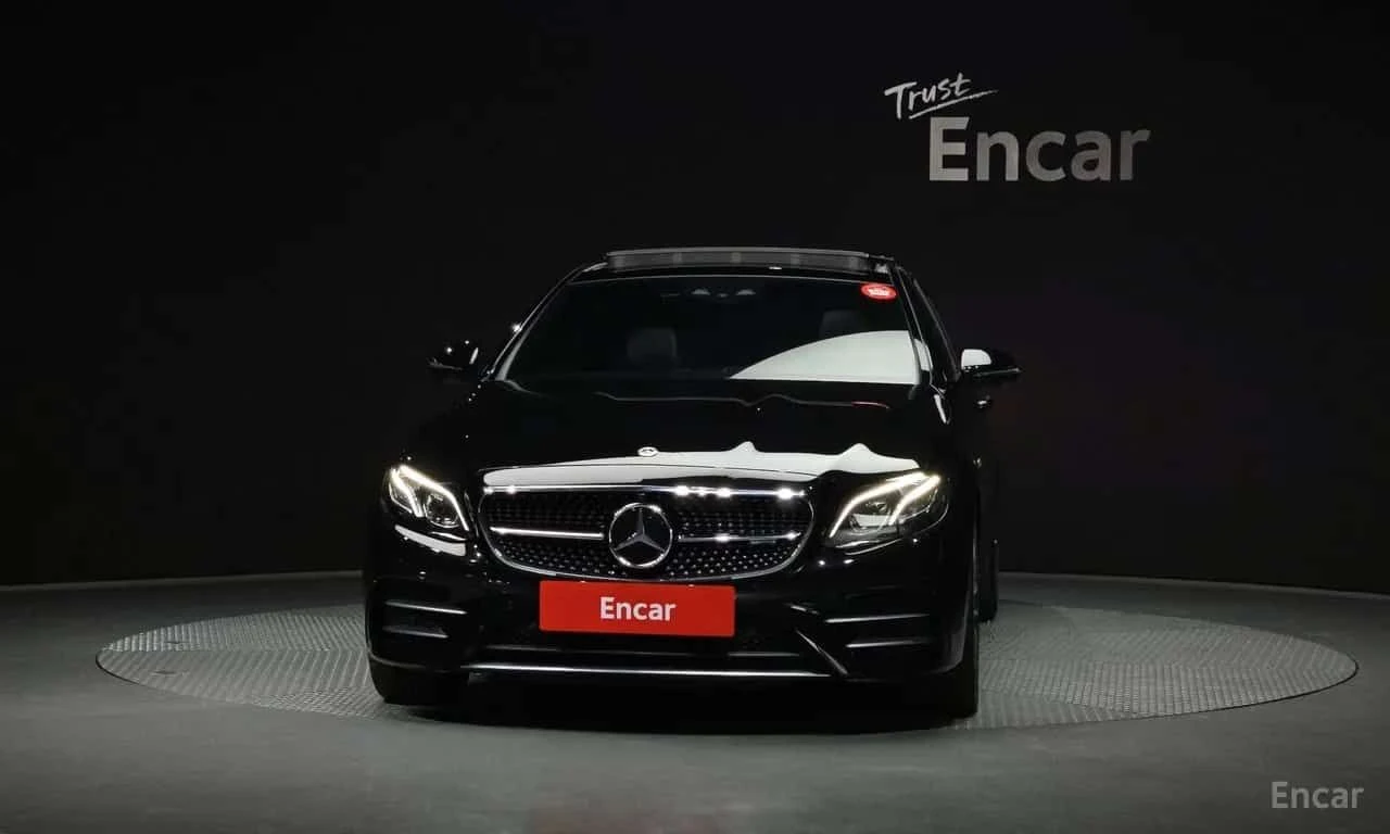Mercedes-Benz E 53 AMG 4MATIC+ /ОБДУХВАНЕ/ДИСТРОНИК/360, снимка 3 - Автомобили и джипове - 55588924
