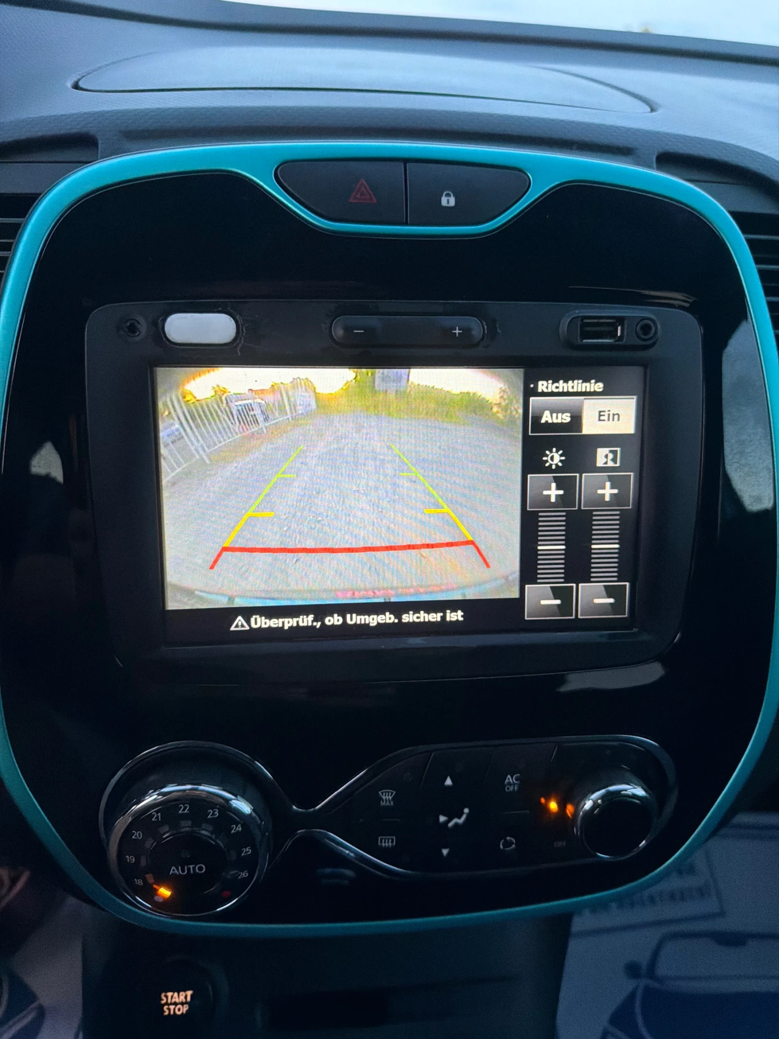 Renault Captur  БЕНЗИН / АВТОМАТИК / 118 000 км / ЗАДНА КАМЕРА , снимка 16 - Автомобили и джипове - 55954815