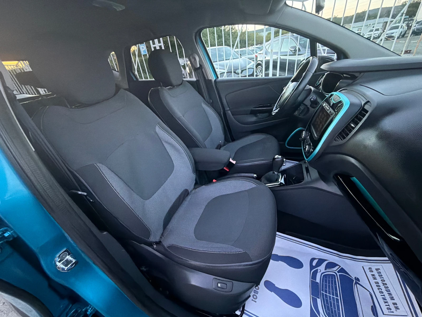 Renault Captur  БЕНЗИН / АВТОМАТИК / 118 000 км / ЗАДНА КАМЕРА , снимка 13 - Автомобили и джипове - 55954815