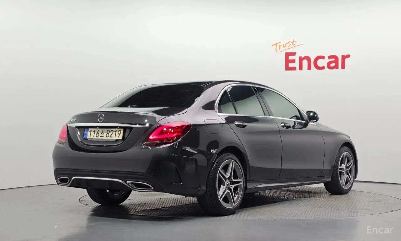 Mercedes-Benz C 200 / ФИКСИРАНА ЦЕНА ДО БЪЛГАРИЯ С ВСИЧКИ ТАКСИ /, снимка 2 - Автомобили и джипове - 56130901