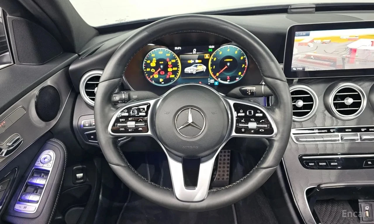 Mercedes-Benz C 200 / ФИКСИРАНА ЦЕНА ДО БЪЛГАРИЯ С ВСИЧКИ ТАКСИ /, снимка 13 - Автомобили и джипове - 56130901