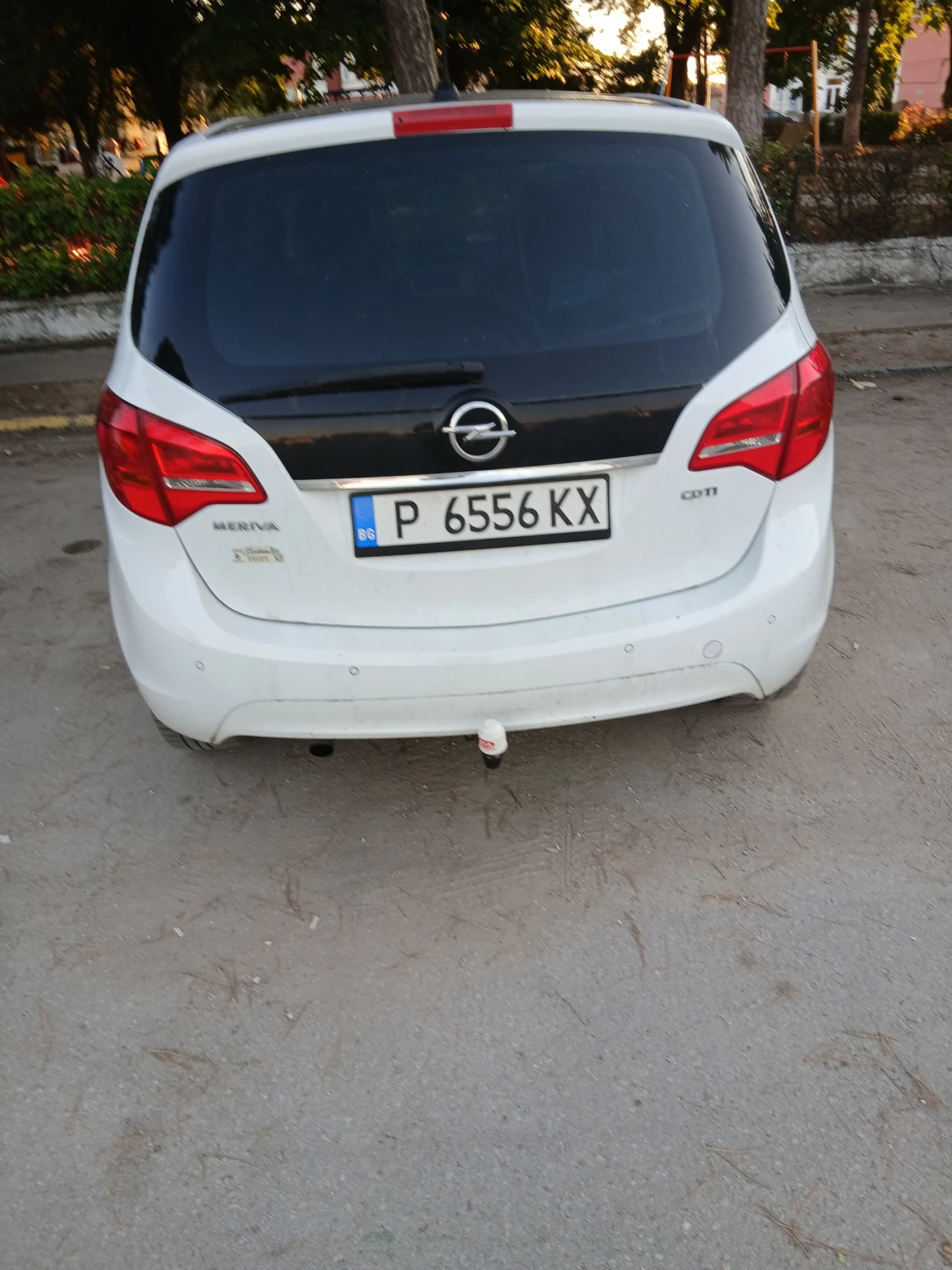 Opel Meriva, снимка 3 - Автомобили и джипове - 56139857