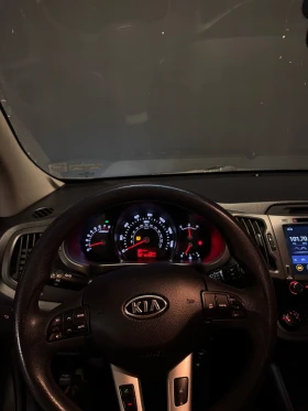 Kia Sportage 2.4i, снимка 8