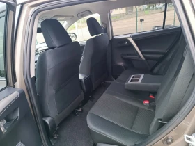Toyota Rav4 2.0i-151кс-ШВЕЙЦАРИЯ-АВТОМАТ-4Х4-NAVI-KEYLESS, снимка 11