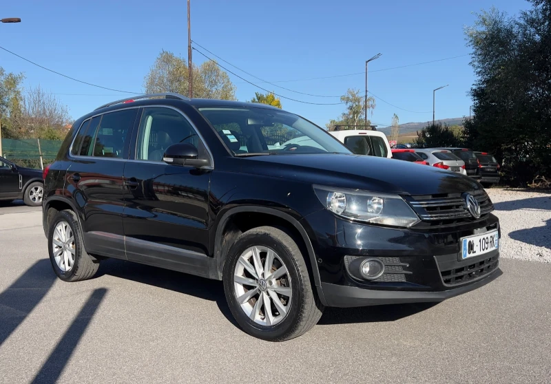 VW Tiguan 2.0 TDI НОВ ВНОС 4x4, снимка 3 - Автомобили и джипове - 47659081