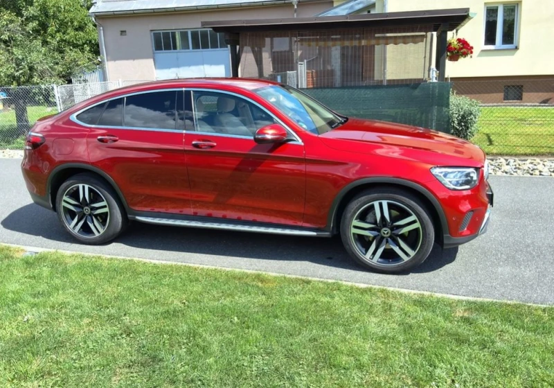 Mercedes-Benz GLC 220 d 4Matic Coupe, снимка 3 - Автомобили и джипове - 49198772