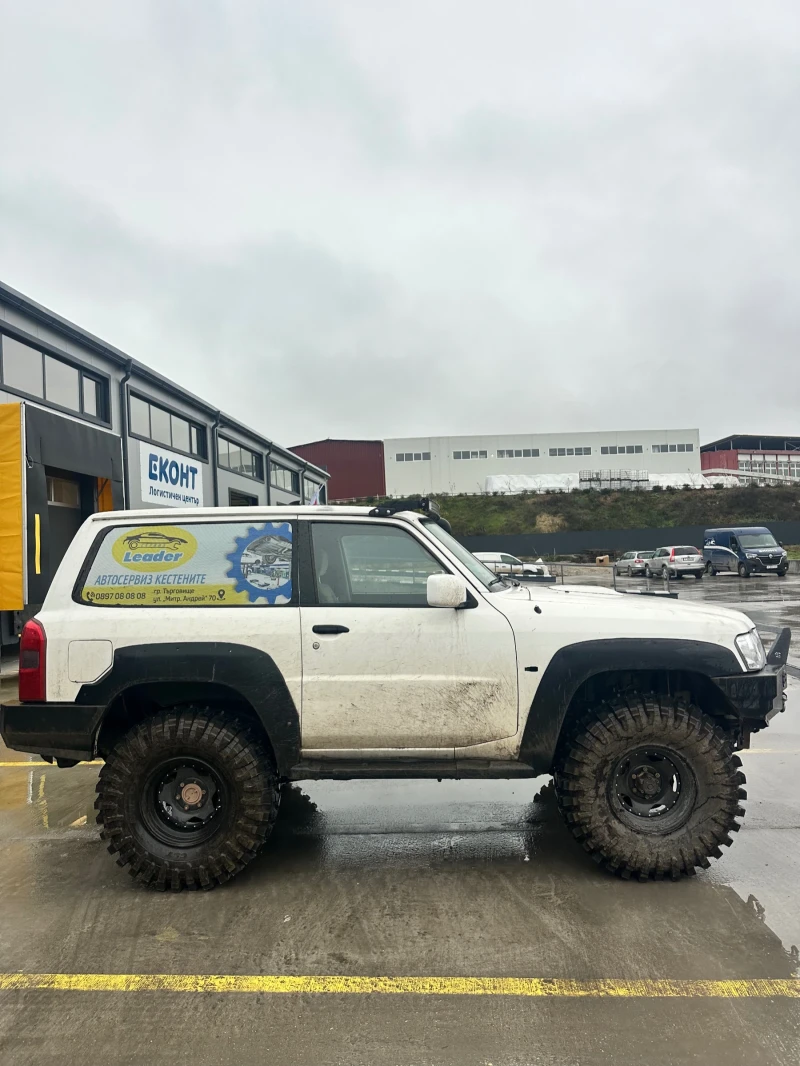 Nissan Patrol Y61 , снимка 2 - Автомобили и джипове - 52597590