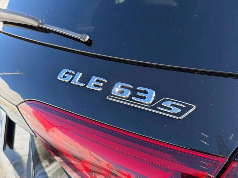 Mercedes-Benz GLE 63 S AMG CARFAX, снимка 17 - Автомобили и джипове - 53535028