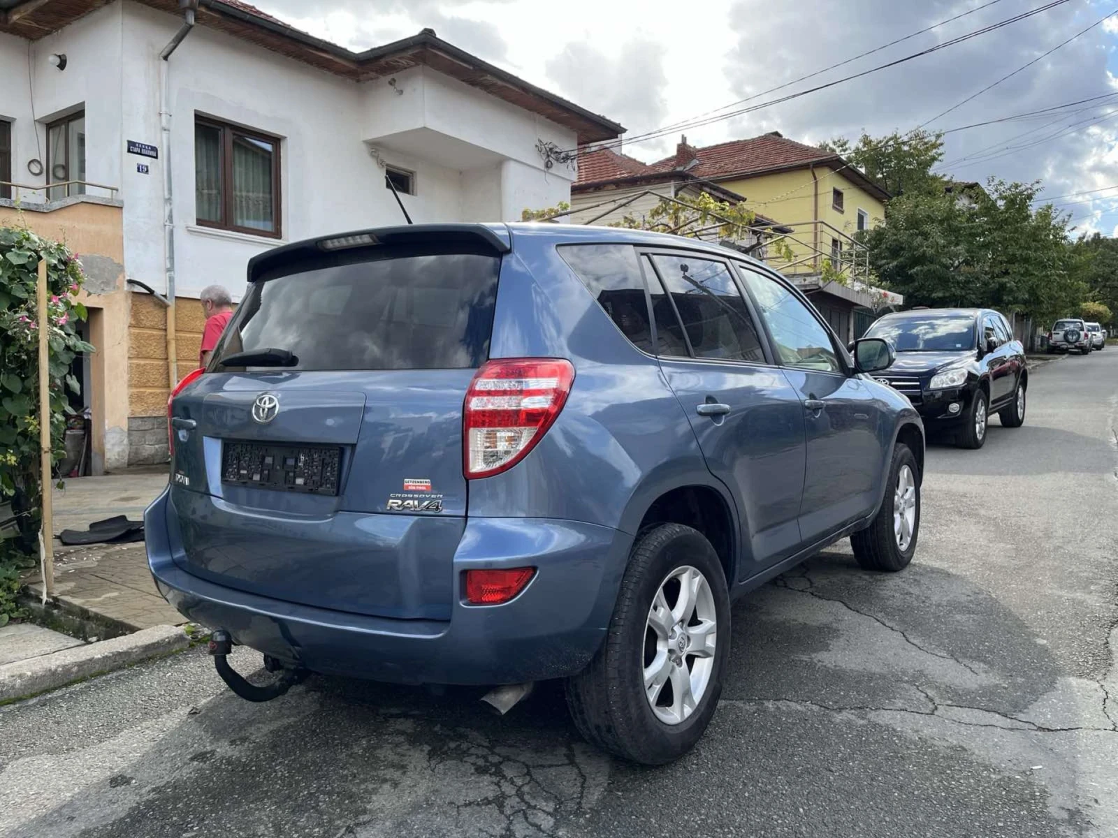 Toyota Rav4 2.0 6 скорости 158кс 4х4 - изображение 4