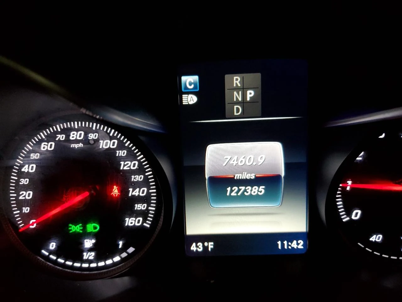 Mercedes-Benz GLC 300 4MATIC* Дистроник* Подгрев* 9G-Tronic* Пано*  - изображение 9