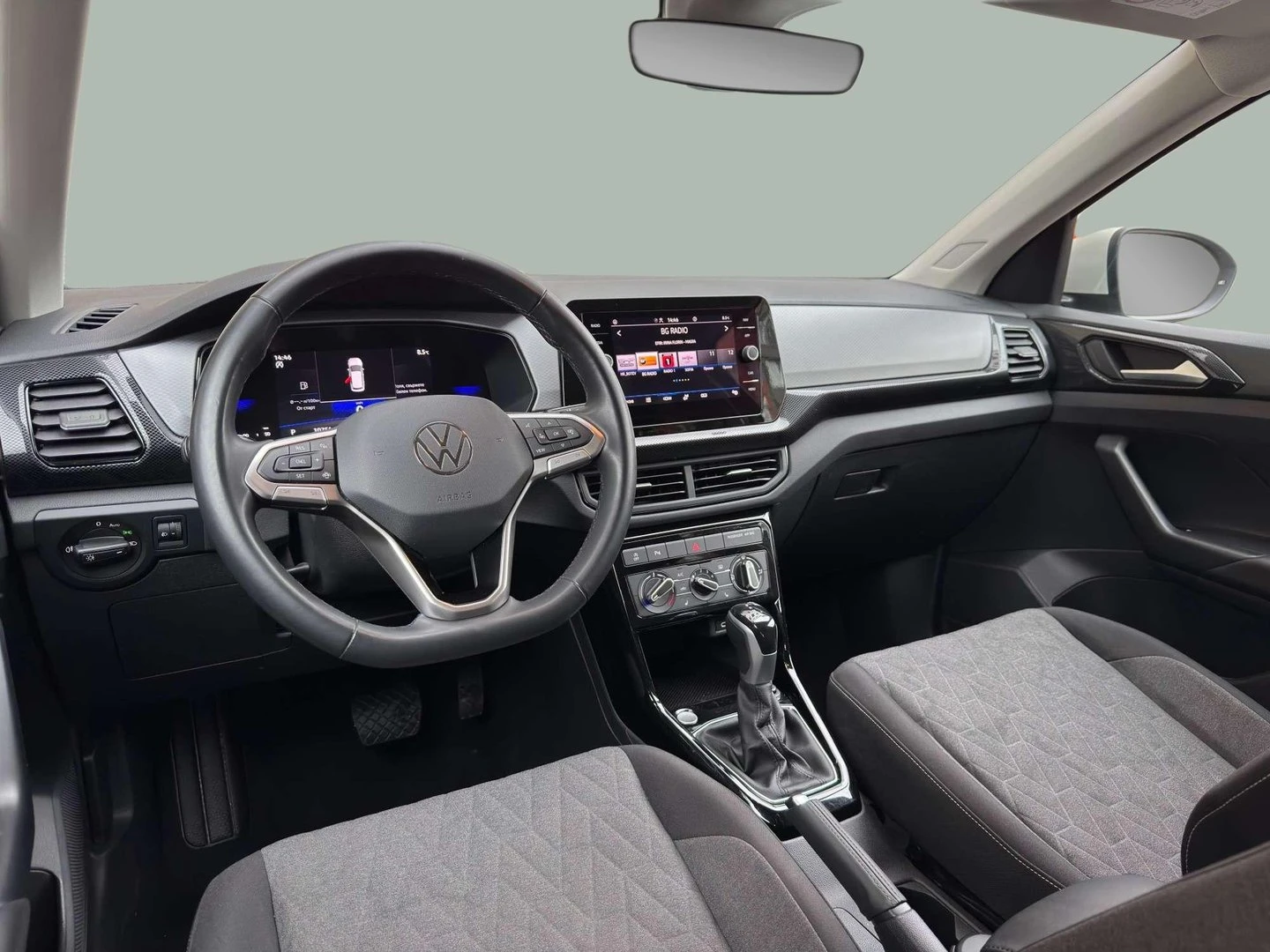 VW T-Cross Life Plus 1.0 TSI OPF DSG - изображение 4