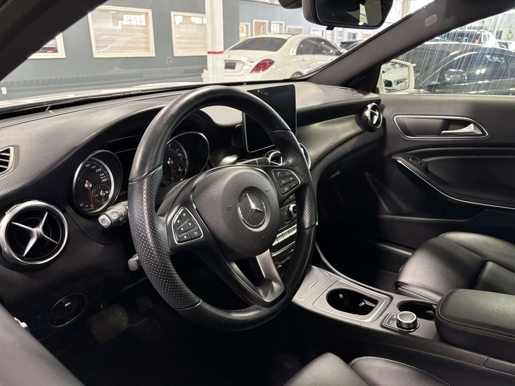 Mercedes-Benz GLA * GLA250 4M * CARFAX * ���� �� �� | Mobile.bg � ����������� 13