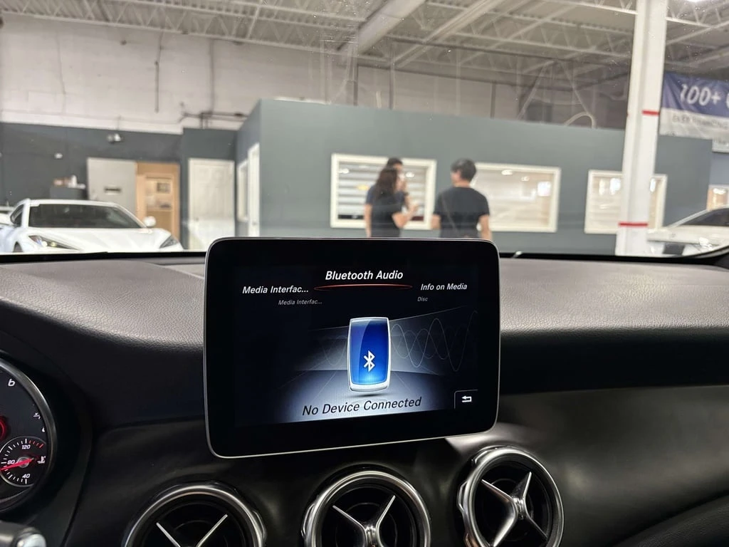 Mercedes-Benz GLA * GLA250 4M * CARFAX * ���� �� �� | Mobile.bg � ����������� 16