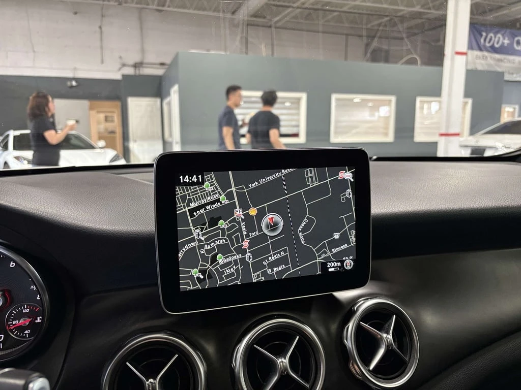 Mercedes-Benz GLA * GLA250 4M * CARFAX * ���� �� �� | Mobile.bg � ����������� 15