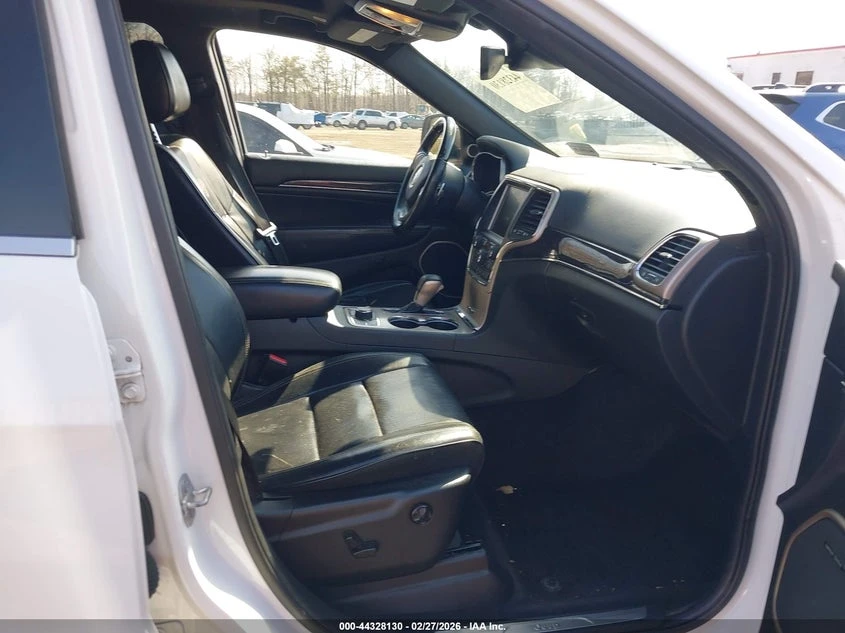 Jeep Grand cherokee 2017 JEEP GRAND CHEROKEE OVERLAND 4X4, снимка 10 - Автомобили и джипове - 53873457