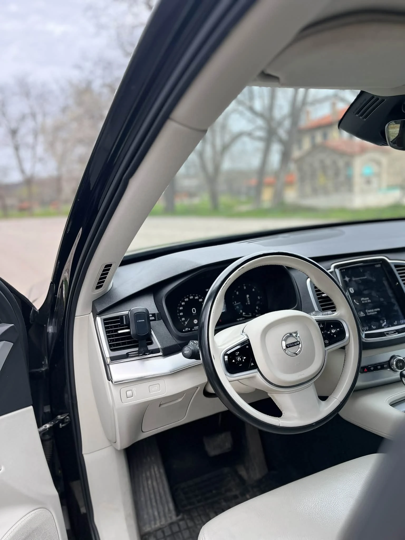Volvo Xc90 D5, снимка 5 - Автомобили и джипове - 53989726