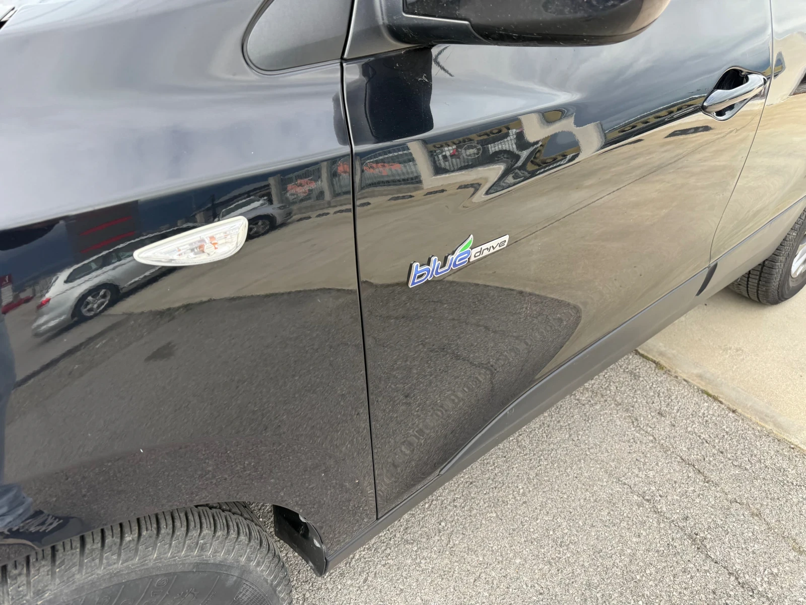 Hyundai IX35 Tucson ix35, снимка 9 - Автомобили и джипове - 54030423