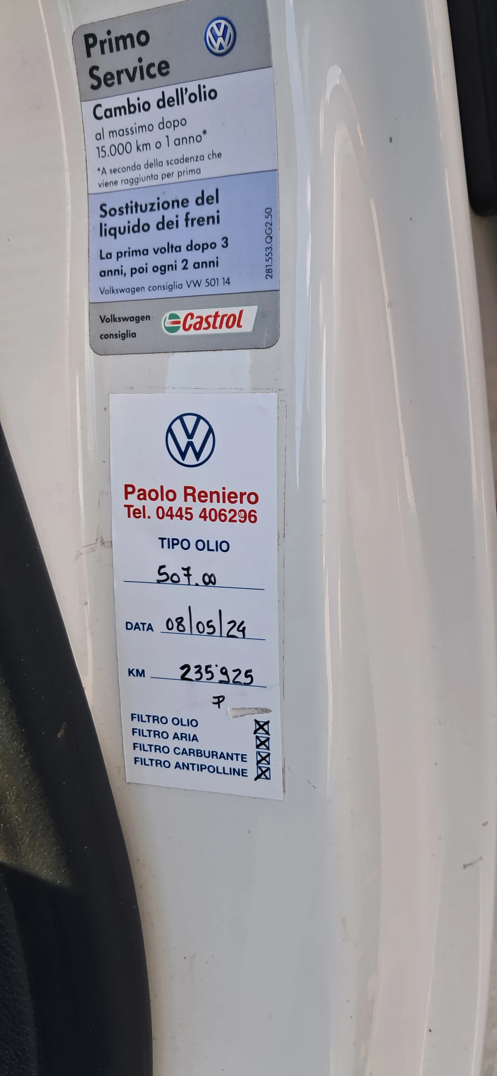 VW Tiguan 2.0TDI 4X4, снимка 13 - Автомобили и джипове - 54443490