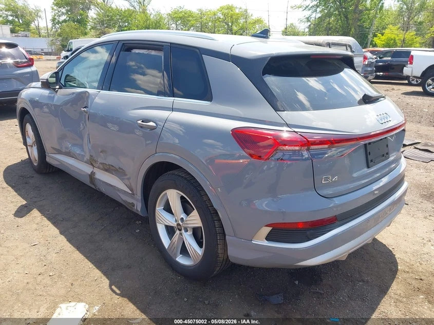 Audi Q4 E-Tron Premium 55 Quattro, снимка 3 - Автомобили и джипове - 54769898