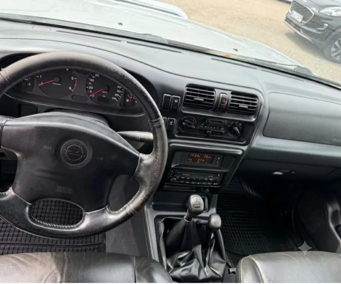 Opel Frontera, снимка 4 - Автомобили и джипове - 55040011
