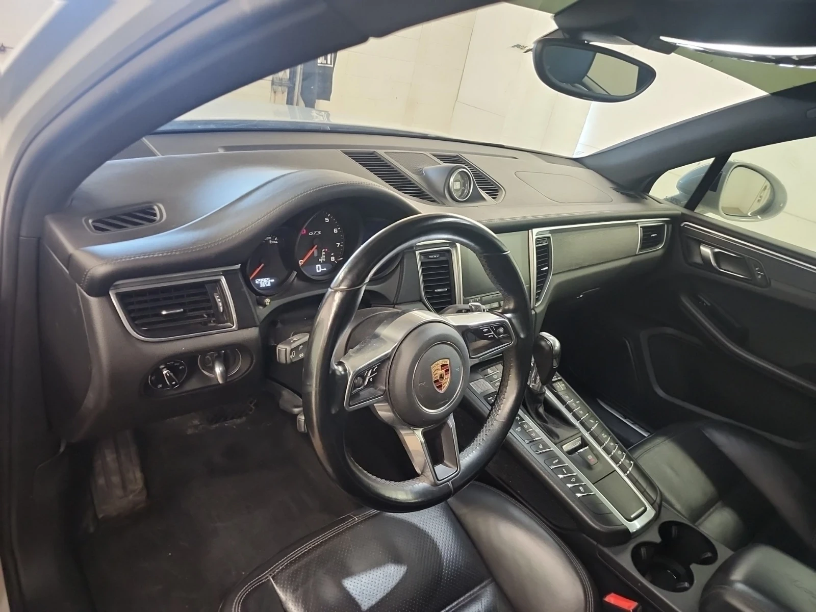 Porsche Macan GTS * ПАНОРАМА * CARFAX * КУПИ СЕГА * , снимка 10 - Автомобили и джипове - 55500358