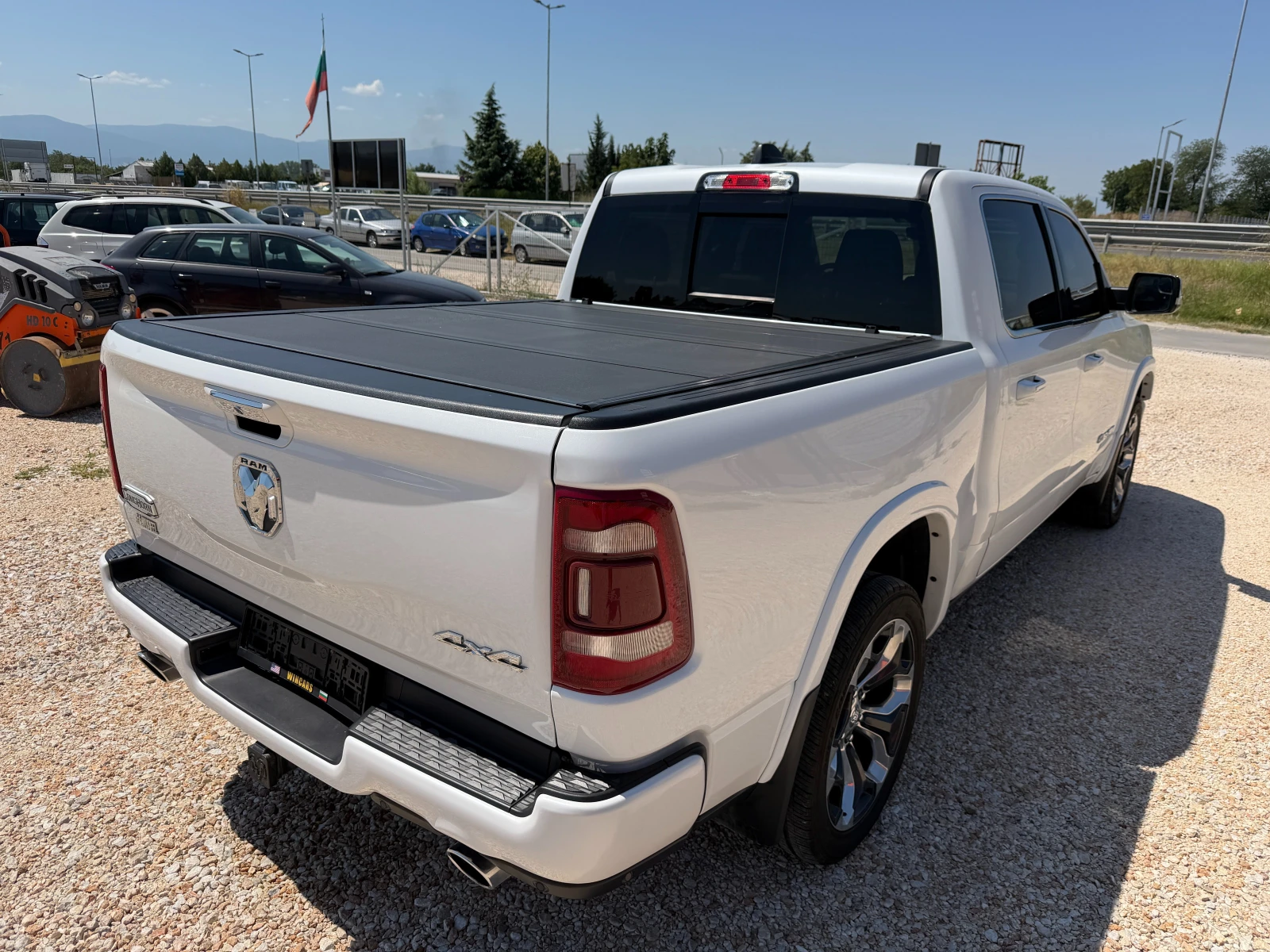 Dodge RAM 1500 5.7 HEMI* 4x4* LARAMIE-LongHorn* , Full, снимка 5 - Автомобили и джипове - 55605577