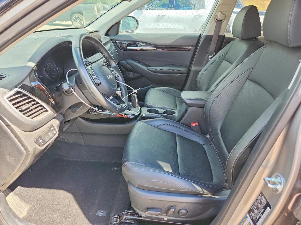 Kia Seltos 2.0l Ex, снимка 7 - Автомобили и джипове - 55982735