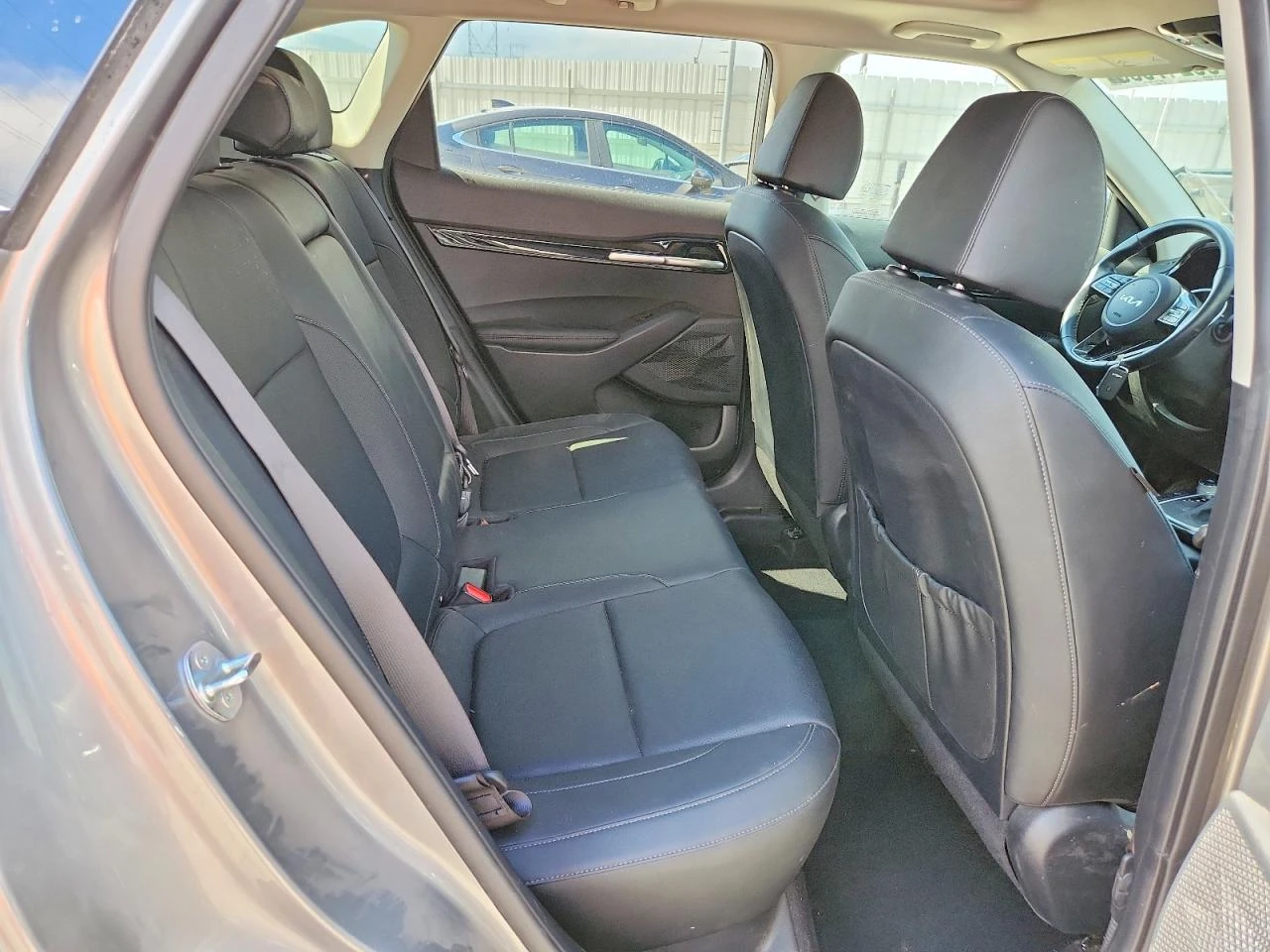 Kia Seltos 2.0l Ex, снимка 11 - Автомобили и джипове - 55982735