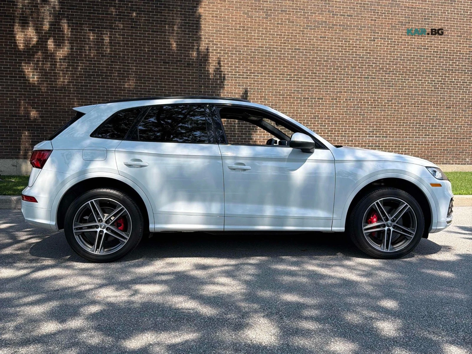 Audi SQ5 * АвтоКредит* (ЦЕНА ДО БГ)* , снимка 3 - Автомобили и джипове - 55983069