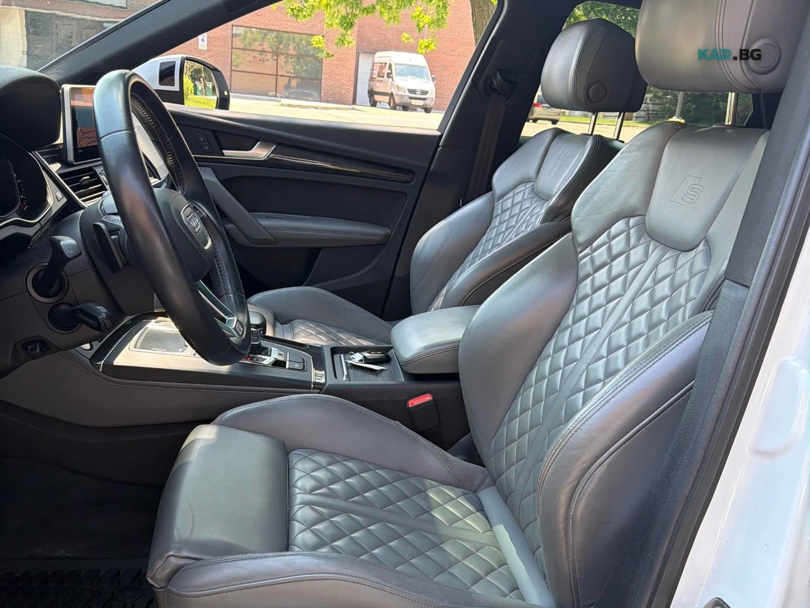 Audi SQ5 * АвтоКредит* (ЦЕНА ДО БГ)* , снимка 10 - Автомобили и джипове - 55983069