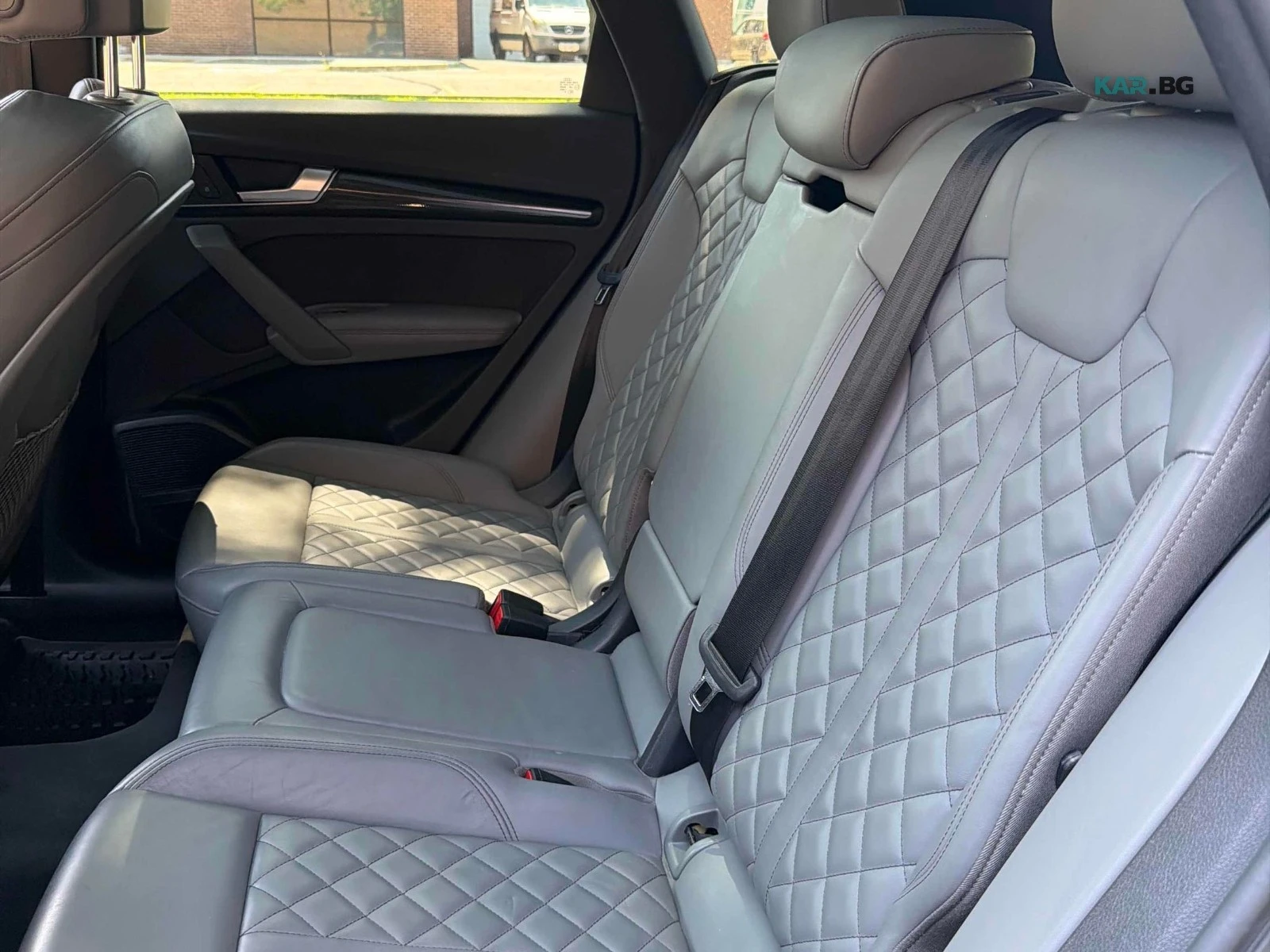 Audi SQ5 * АвтоКредит* (ЦЕНА ДО БГ)* , снимка 11 - Автомобили и джипове - 55983069