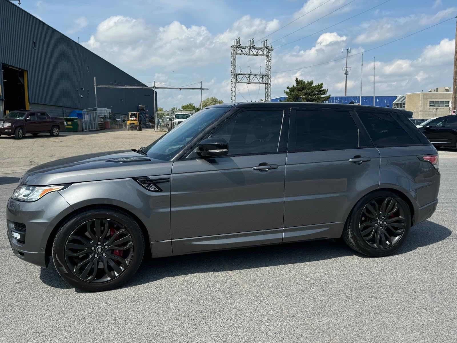 Land Rover Range Rover Sport * V8 SC Dynamic * CARFAX * ОПЦИЯ ЗА ФИНАНСИРАНЕ , снимка 2 - Автомобили и джипове - 56160149