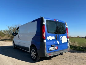 Opel Vivaro Дълга база - 6 скорости, снимка 11