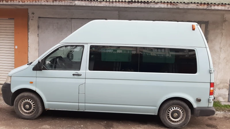 VW T5, снимка 2 - Бусове и автобуси - 47682413