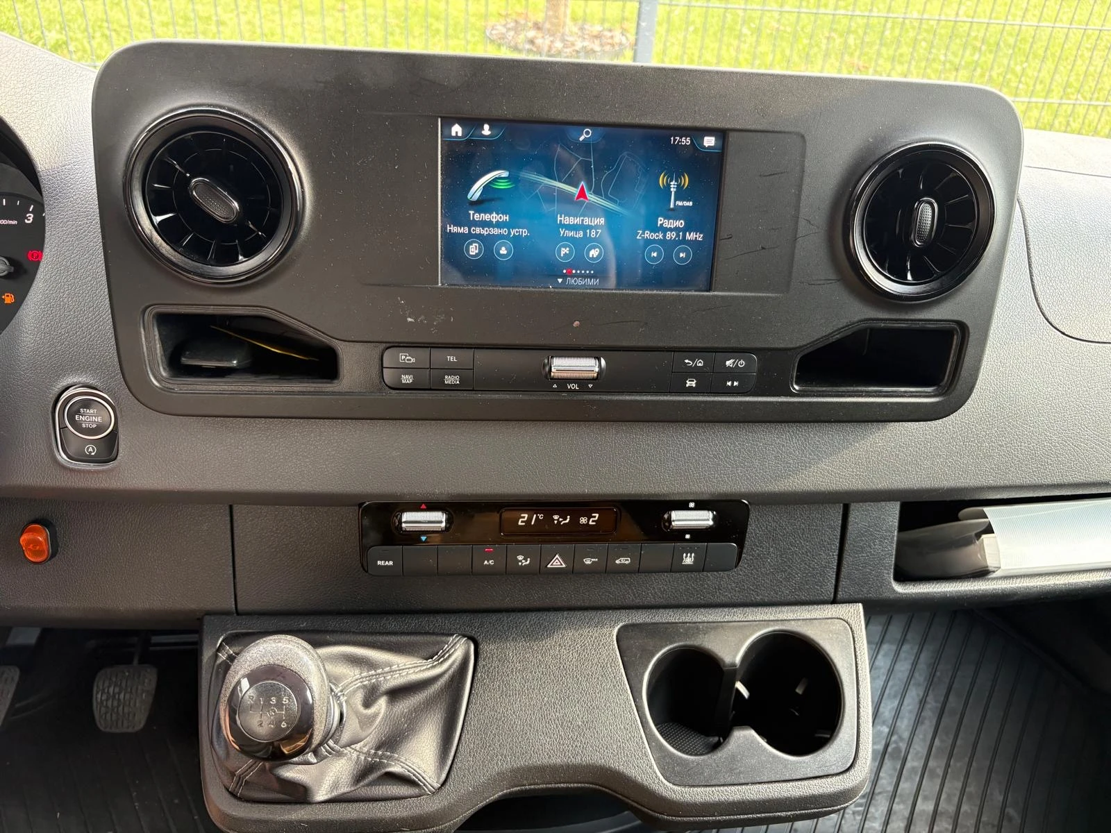 Mercedes-Benz Sprinter 314CDI/L2H2/Navi/Multy/Klima/6 speed/140 хил.км.!!, снимка 14 - Бусове и автобуси - 55619445