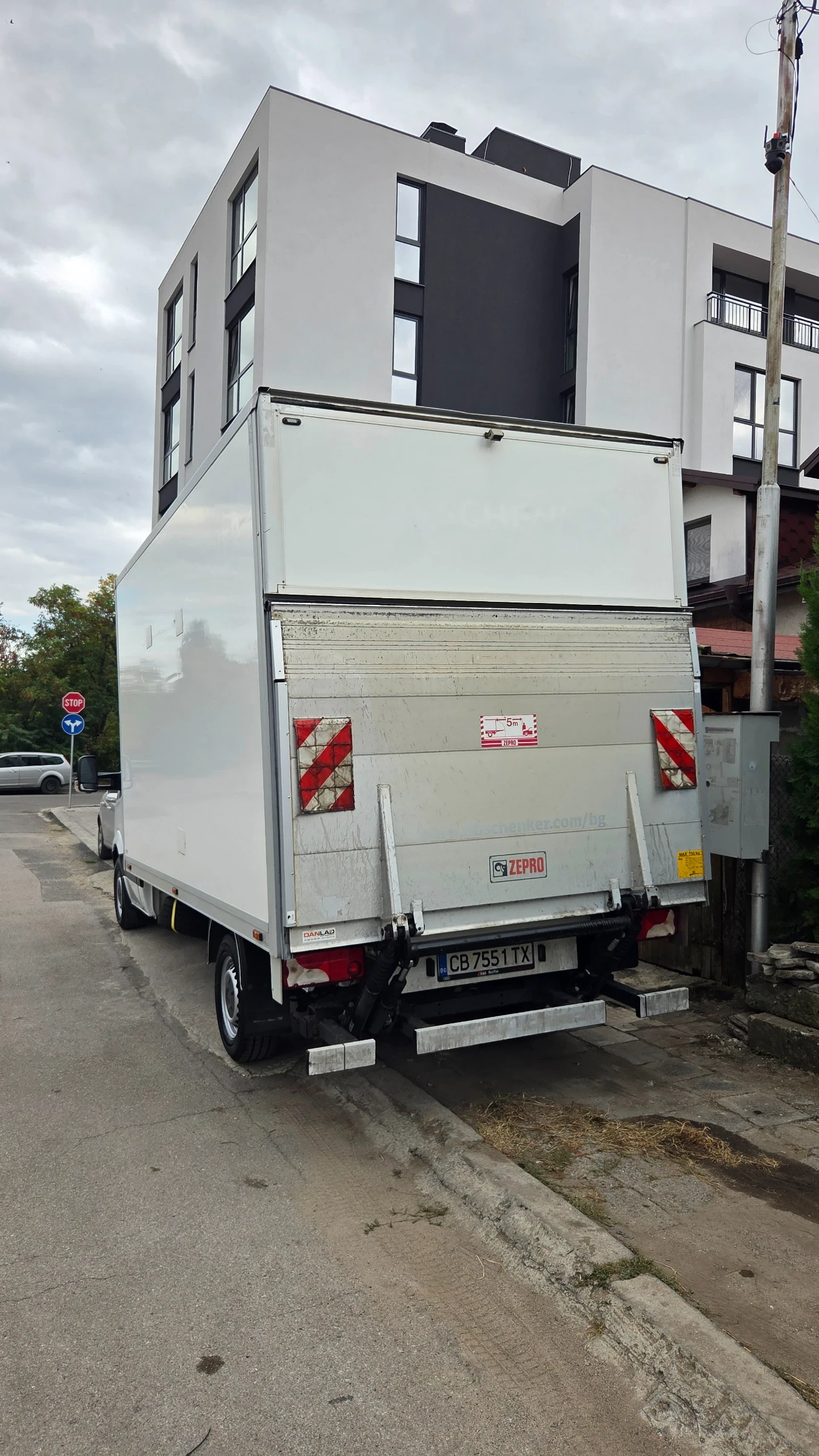 VW Crafter, снимка 4 - Бусове и автобуси - 56547611
