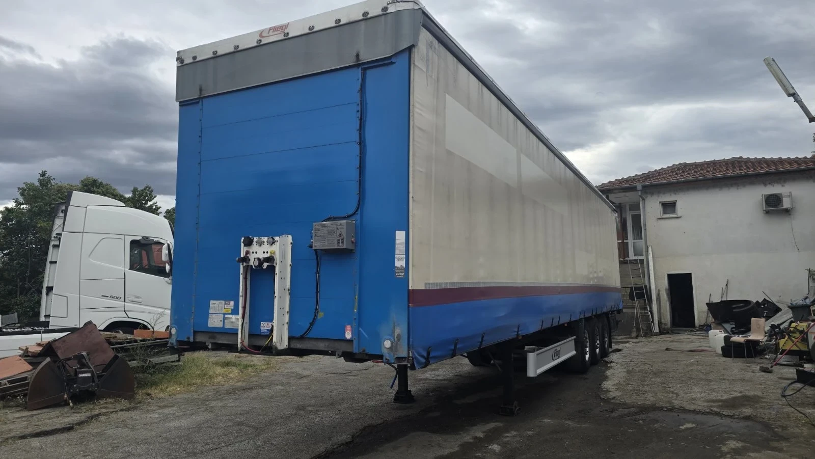Полуремарке Fliegl, снимка 3 - Ремаркета - 56181811