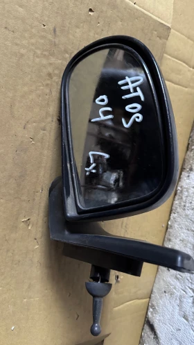       a Hyundai Atos - E13010139  / E13020139