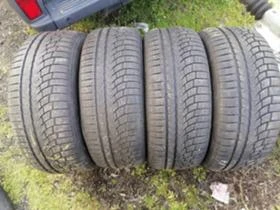 Гуми Зимни 235/50R18, снимка 1