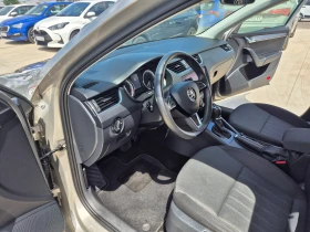 Skoda Octavia С-Гаранция-4x4-А/Т 2.0 150кс, снимка 13