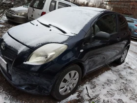 Toyota Yaris 1, 3i - 3250 € / 6356.45 лв. - 54759768 6