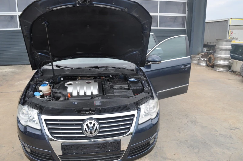 VW Passat 2.0 TDI, снимка 13 - Автомобили и джипове - 42269290