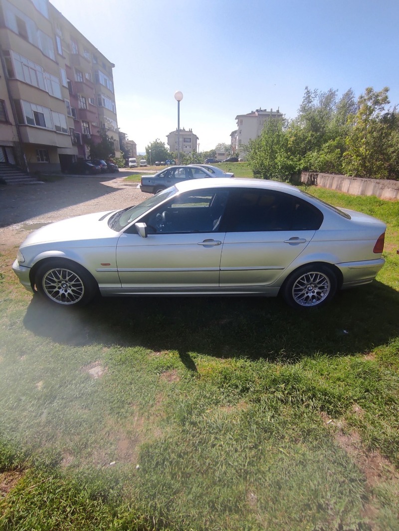 BMW 316, снимка 6 - Автомобили и джипове - 45404695