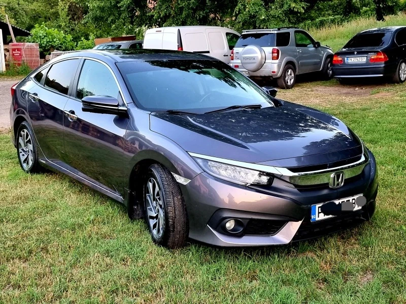 Honda Civic Touring, снимка 15 - Автомобили и джипове - 47571424