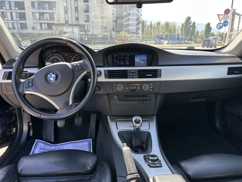 BMW 330, снимка 6 - Автомобили и джипове - 47329127