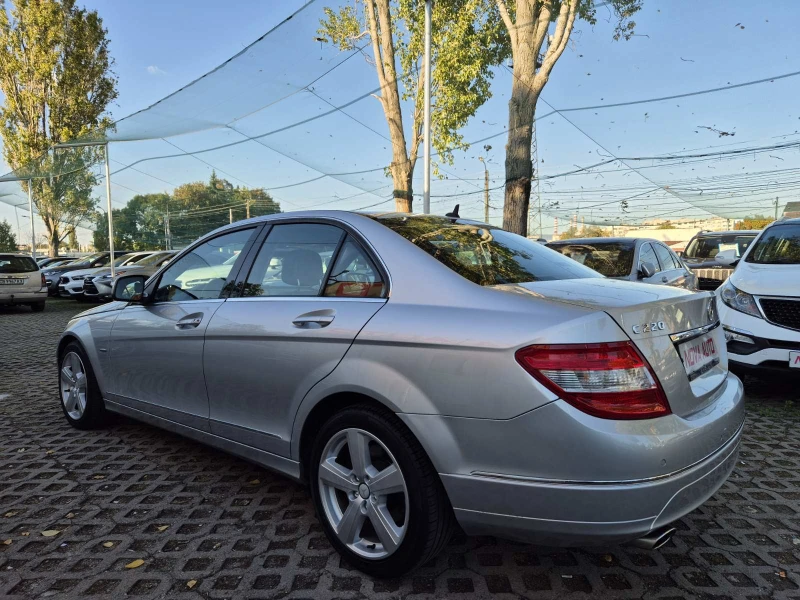 Mercedes-Benz C 220 CDI-230.000км-СУПЕР СЪСТОЯНИЕ, снимка 2 - Автомобили и джипове - 47600421