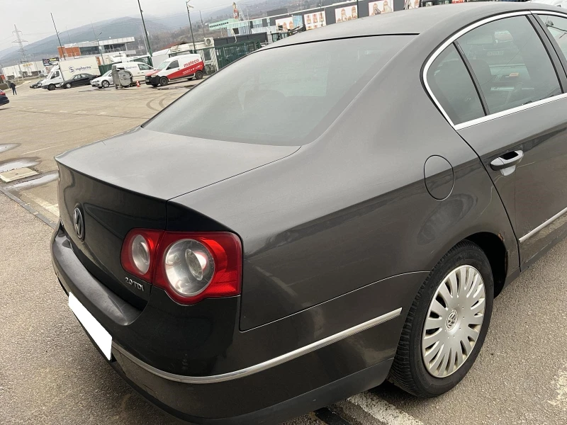 VW Passat, снимка 7 - Автомобили и джипове - 49366466