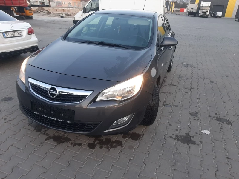 Opel Astra G, снимка 2 - Автомобили и джипове - 49472426